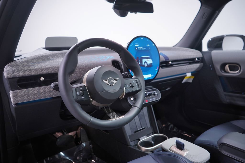 Used 2025 MINI Cooper S image 6