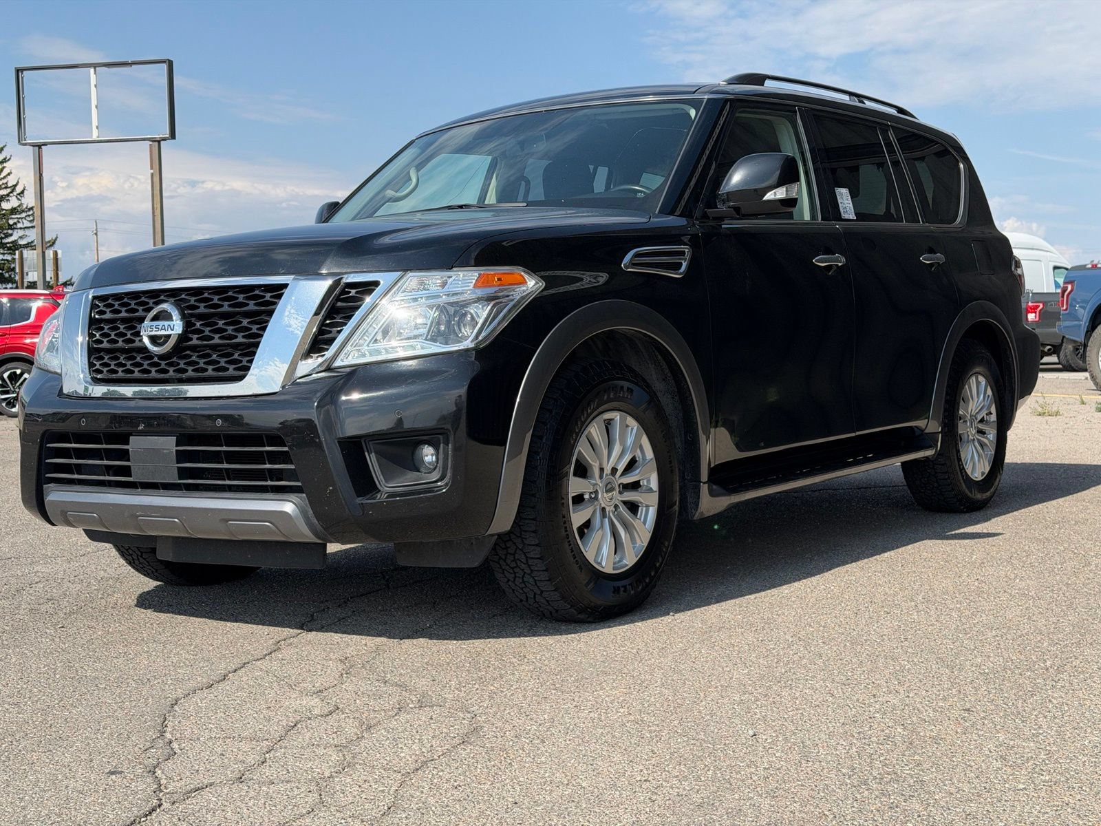 Used 2019 Nissan Armada SV w/ Driver Package AWD/4WD image 10