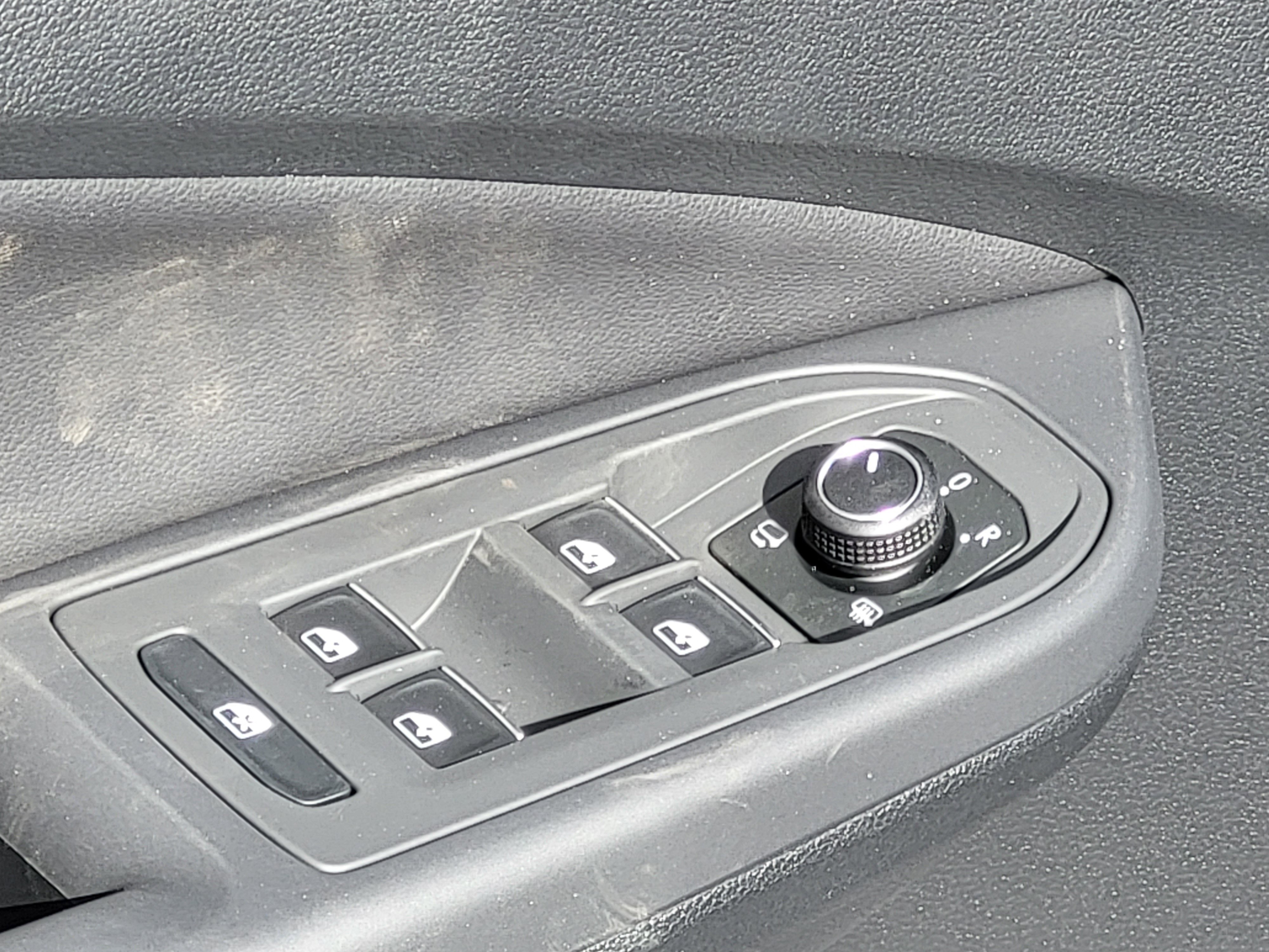 New 2026 Volkswagen GTI SE image 15