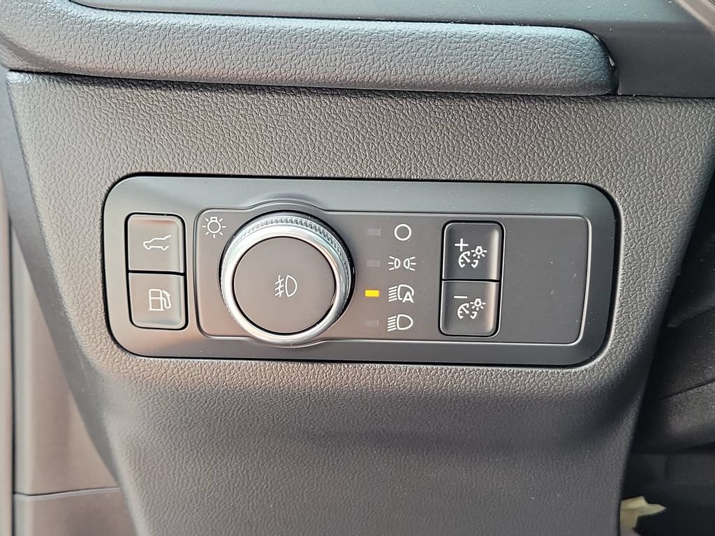 Used 2021 Ford Escape SEL FWD image 22