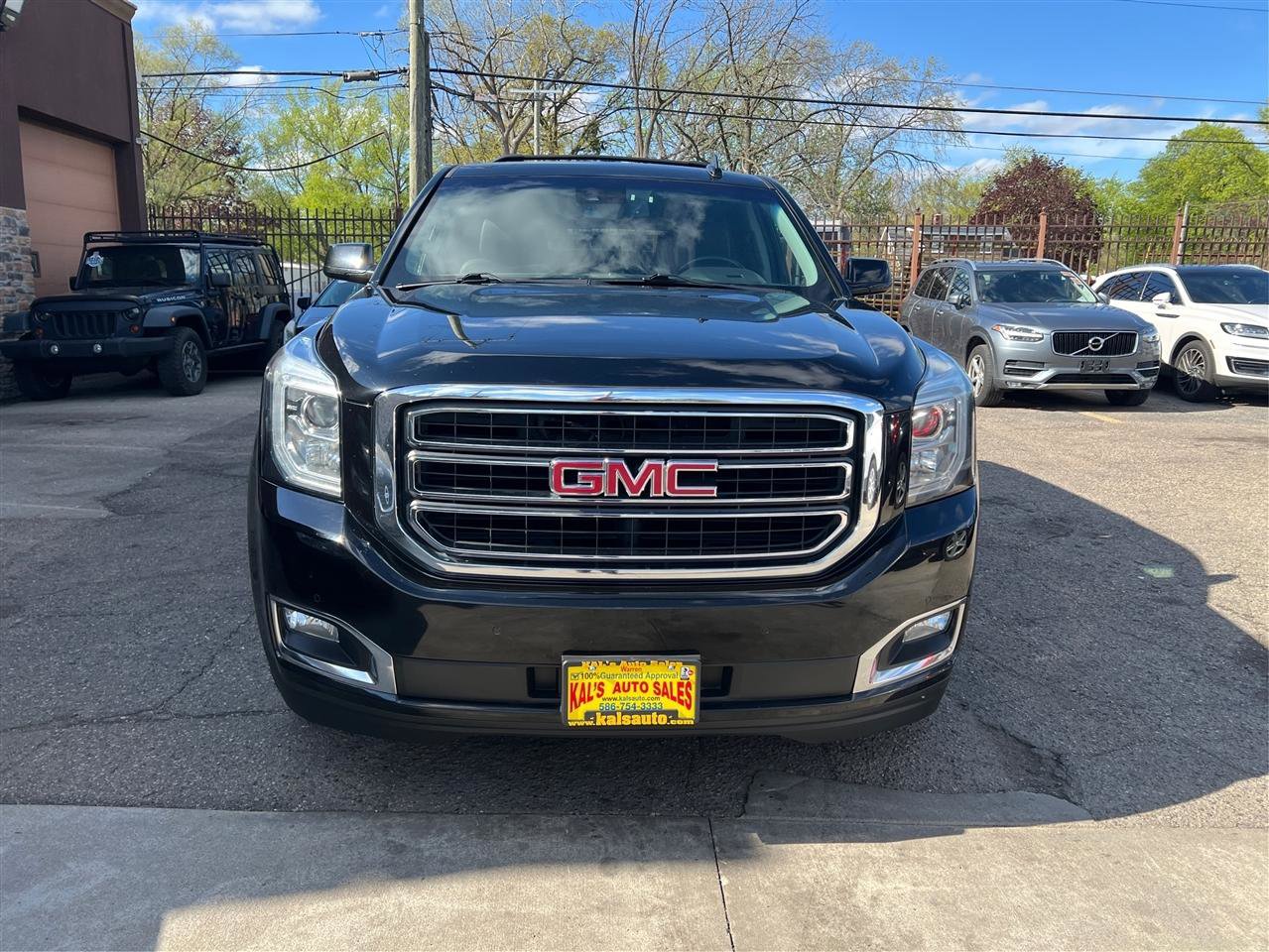 Used 2019 GMC Yukon SLT AWD/4WD image 14