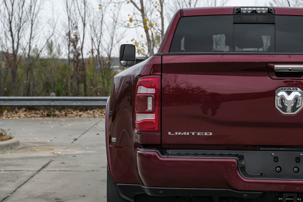 Used 2019 RAM 3500 Limited image 54