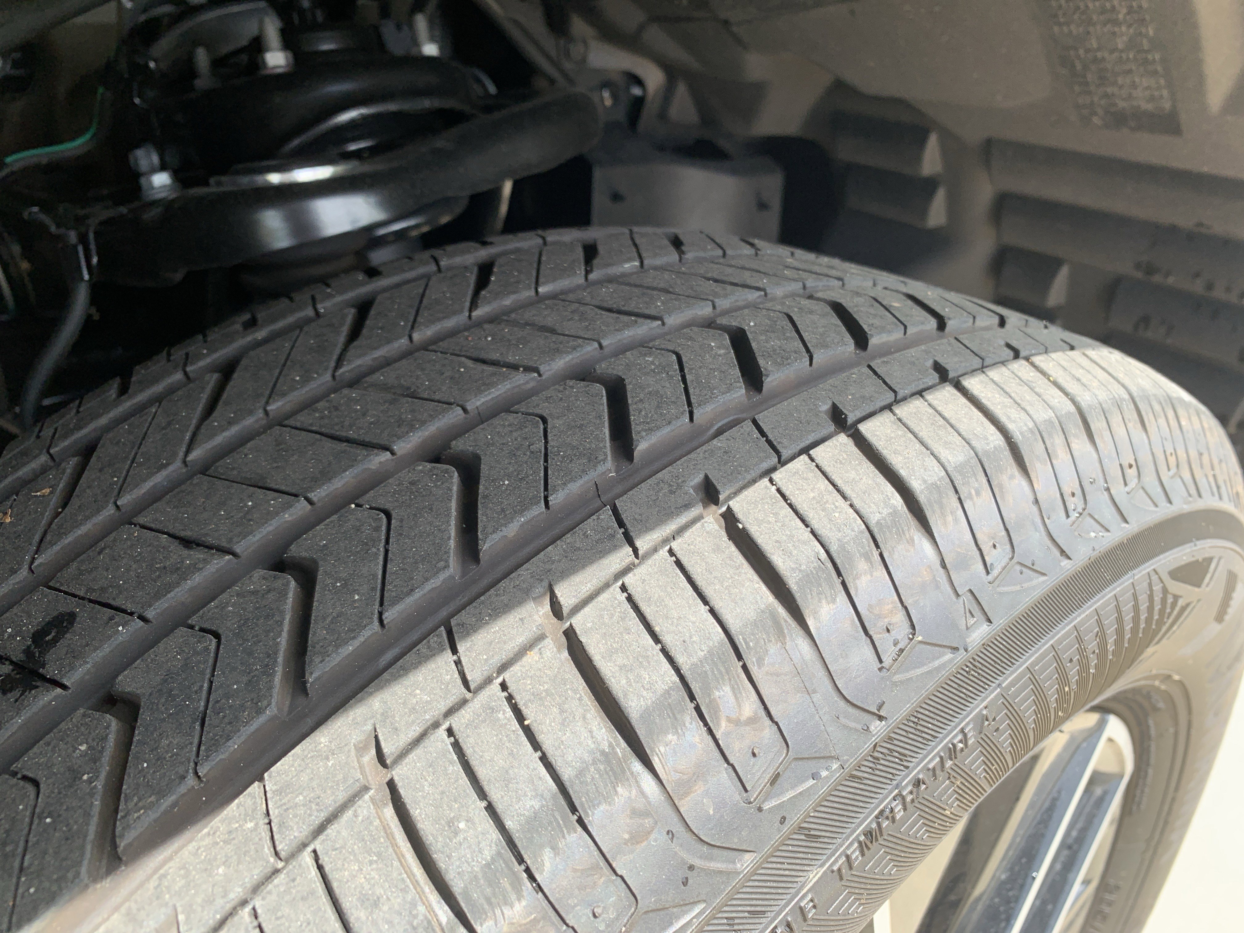 Certified 2026 Lexus GX 550 w/ Accessory Package (ZB) image 12