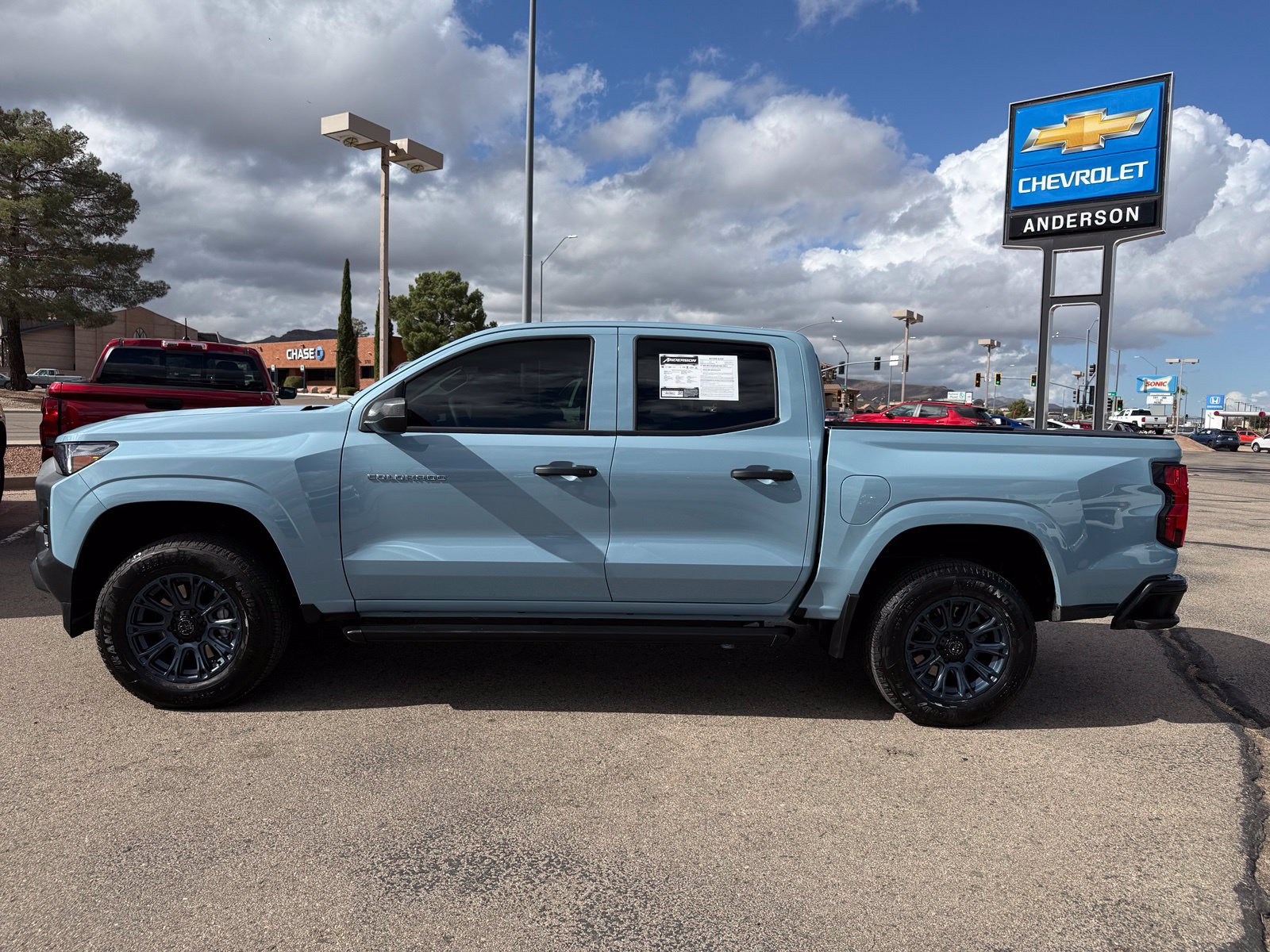 Certified 2026 Chevrolet Colorado W/T w/ WT Convenience Package II RWD image 11