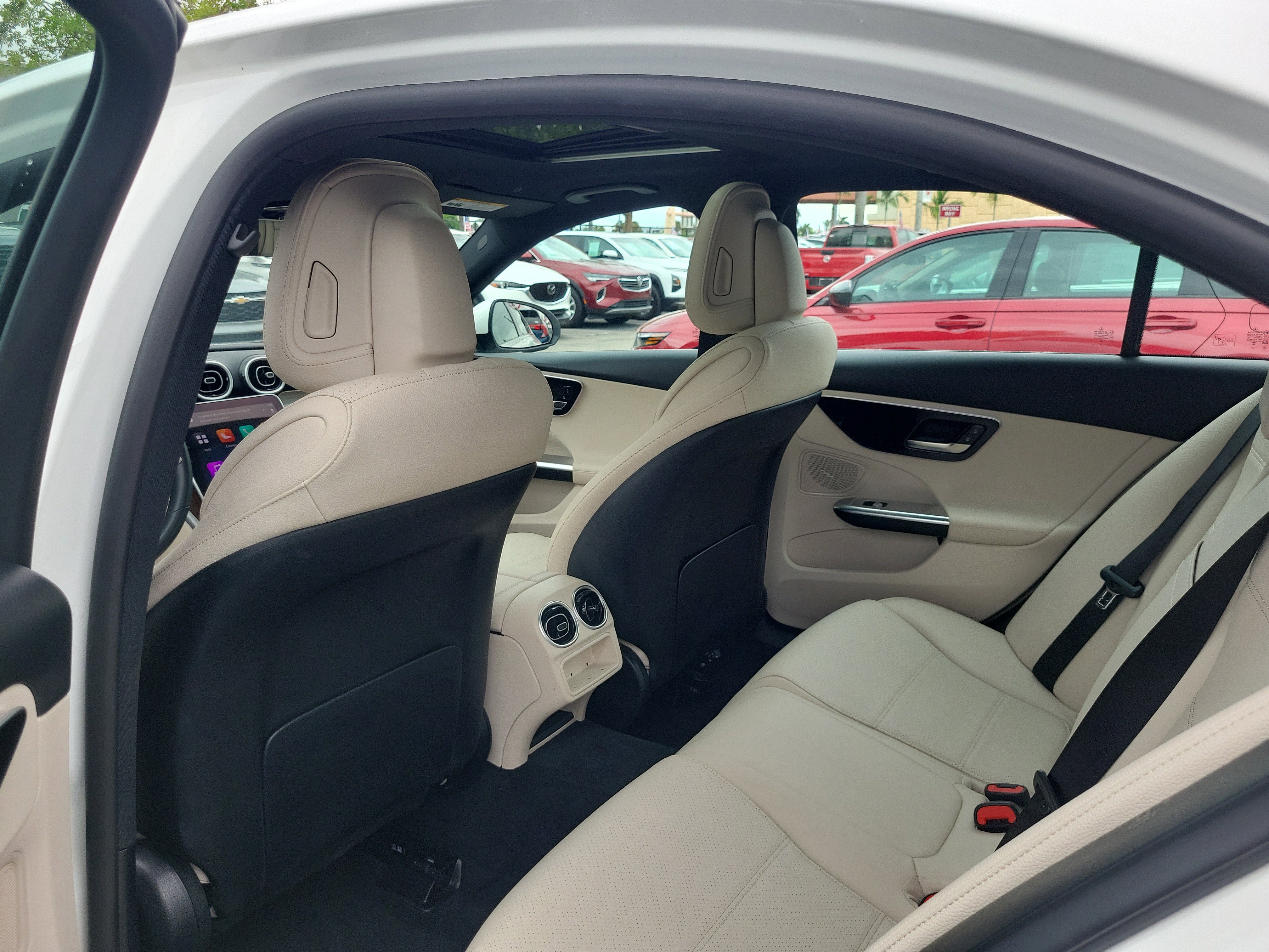 Used 2025 Mercedes-Benz C 300 Sedan image 13