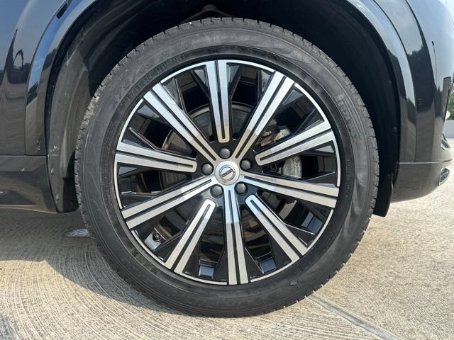 Certified 2024 Volvo XC90 B5 Core w/ Protection Package Premier AWD/4WD image 11