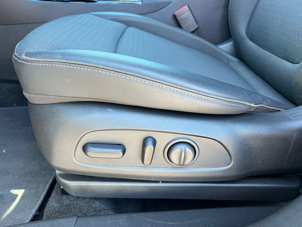 Used 2024 Buick Encore GX Preferred w/ Comfort Package AWD/4WD image 10