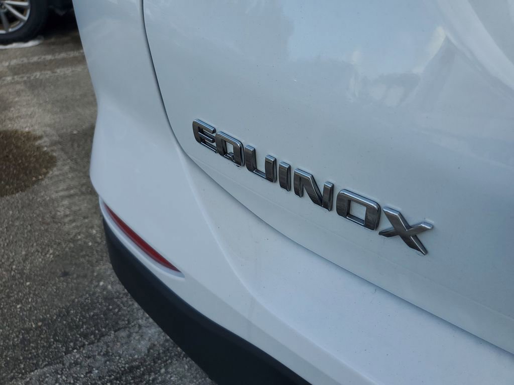 Used 2022 Chevrolet Equinox LS FWD image 11