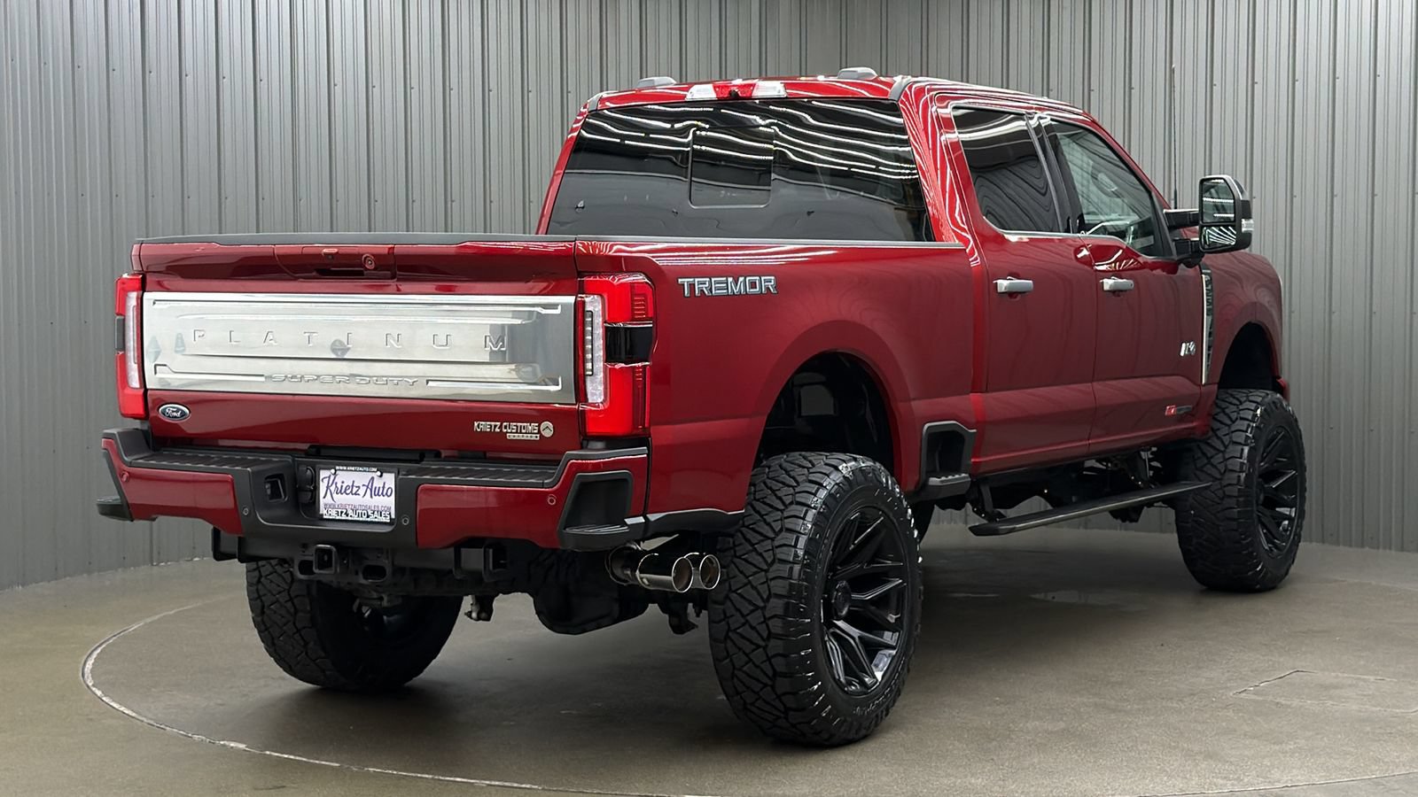 Used 2025 Ford F250 Platinum w/ Platinum Plus Package AWD/4WD image 5