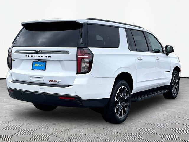 Used 2022 Chevrolet Suburban RST w/ Luxury Package AWD/4WD image 6