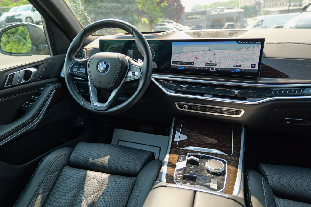 Used 2024 BMW X5 xDrive50e AWD/4WD image 41