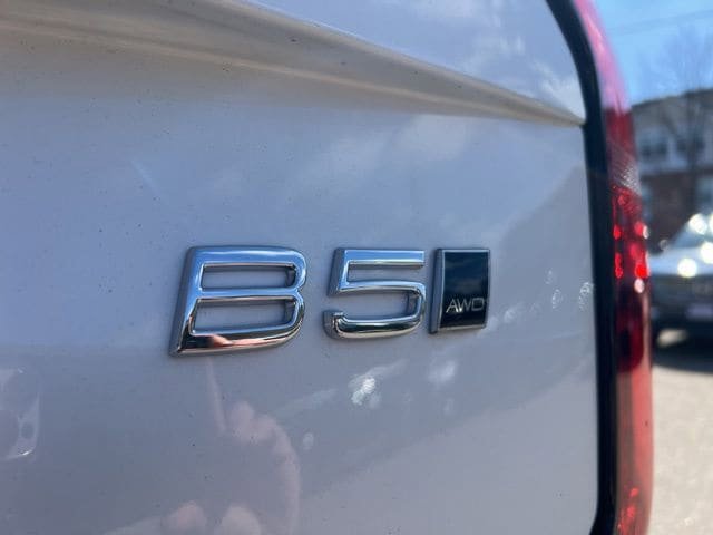 New 2026 Volvo XC90 B5 Core w/ Protection Package Premier AWD/4WD image 13