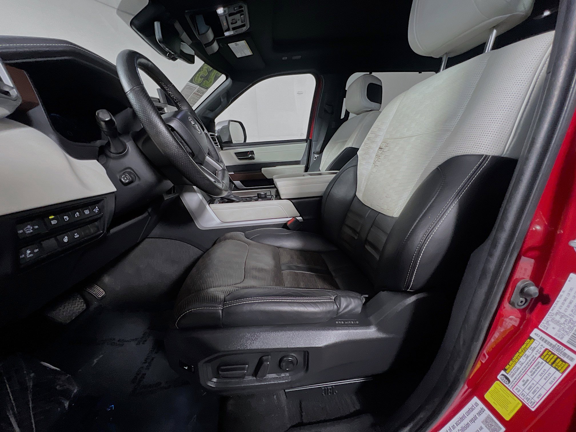 Used 2023 Toyota Tundra Capstone image 15