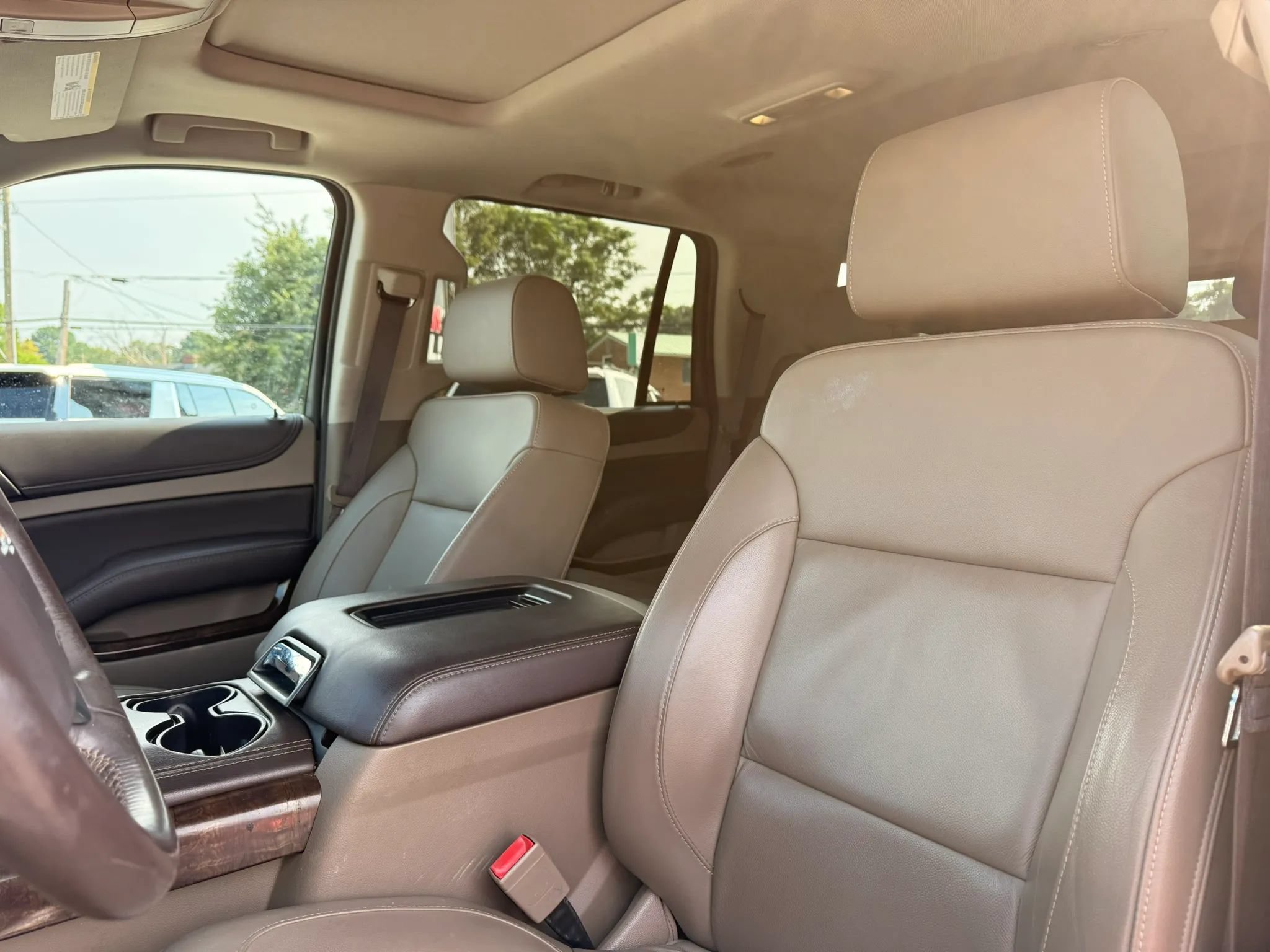 Used 2017 Chevrolet Tahoe LT AWD/4WD image 12