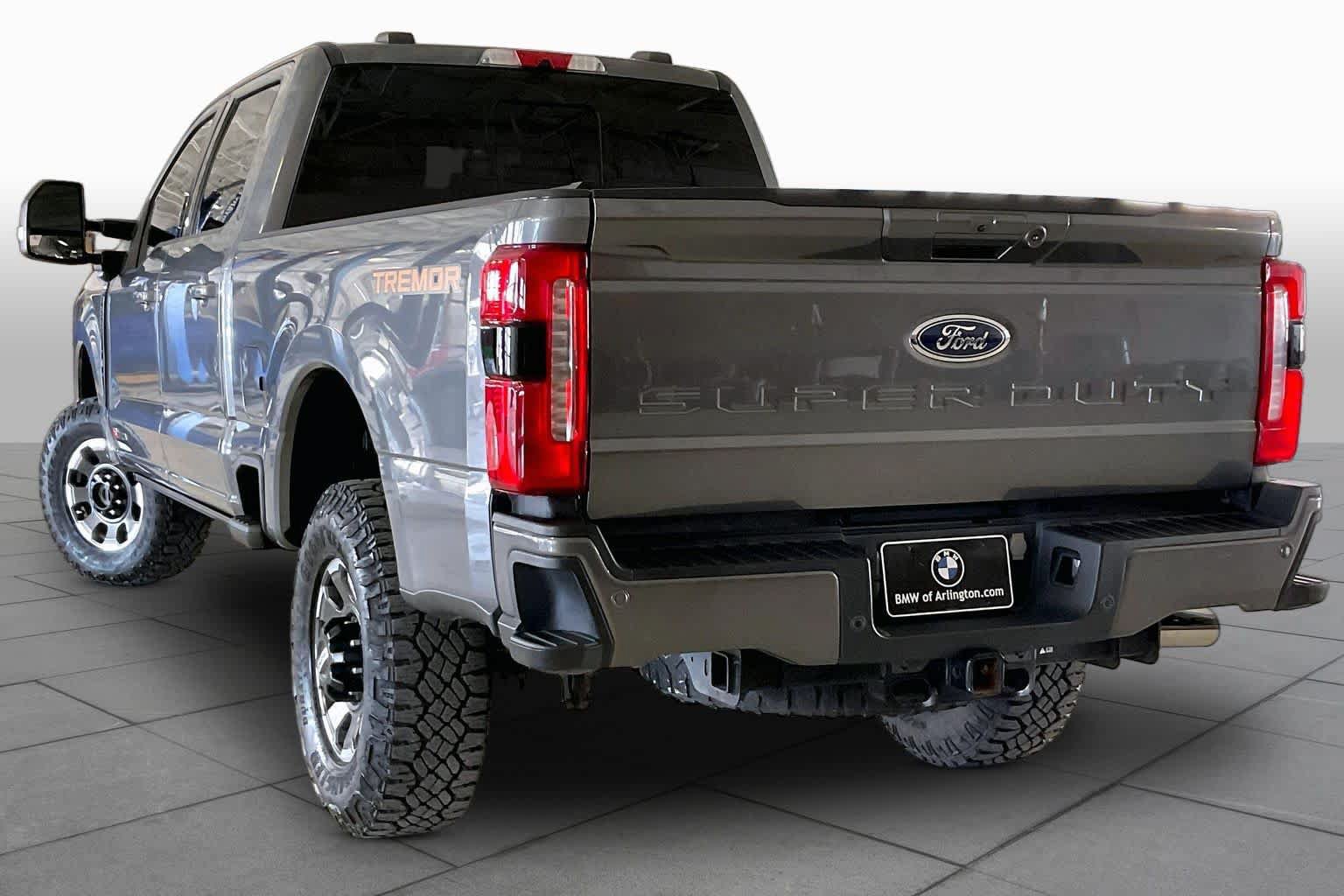 Used 2024 Ford F250 Lariat w/ Lariat Ultimate Package AWD/4WD image 11
