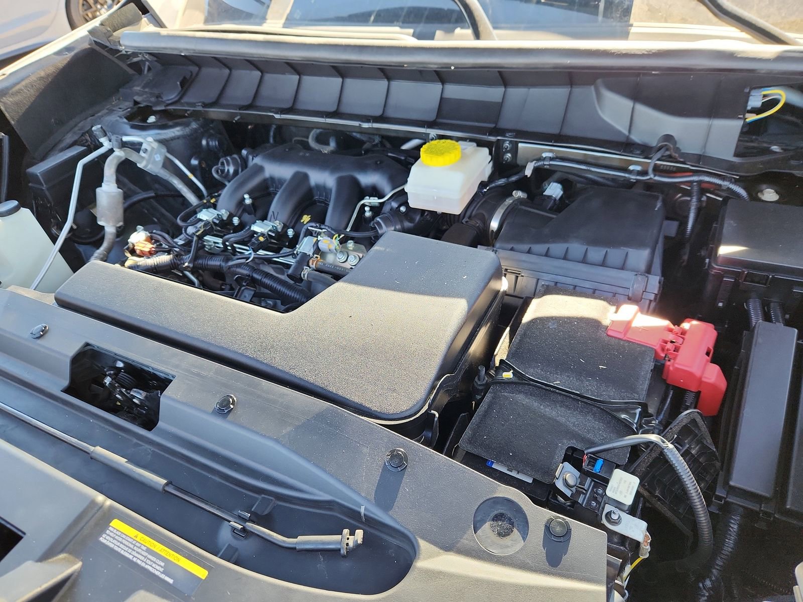 Used 2023 Nissan Pathfinder SV w/ Cargo Package image 17