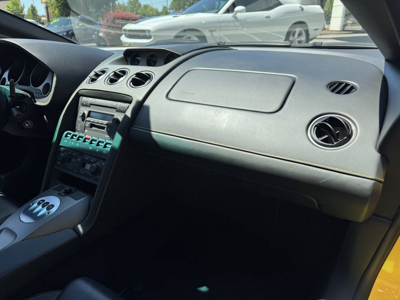 Used 2004 Lamborghini Gallardo AWD/4WD image 27