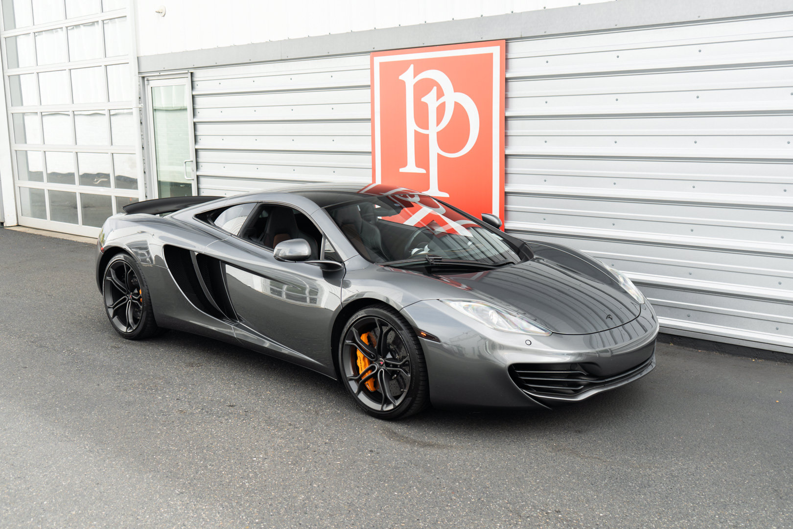 Used 2012 McLaren MP4-12C Coupe RWD image 37