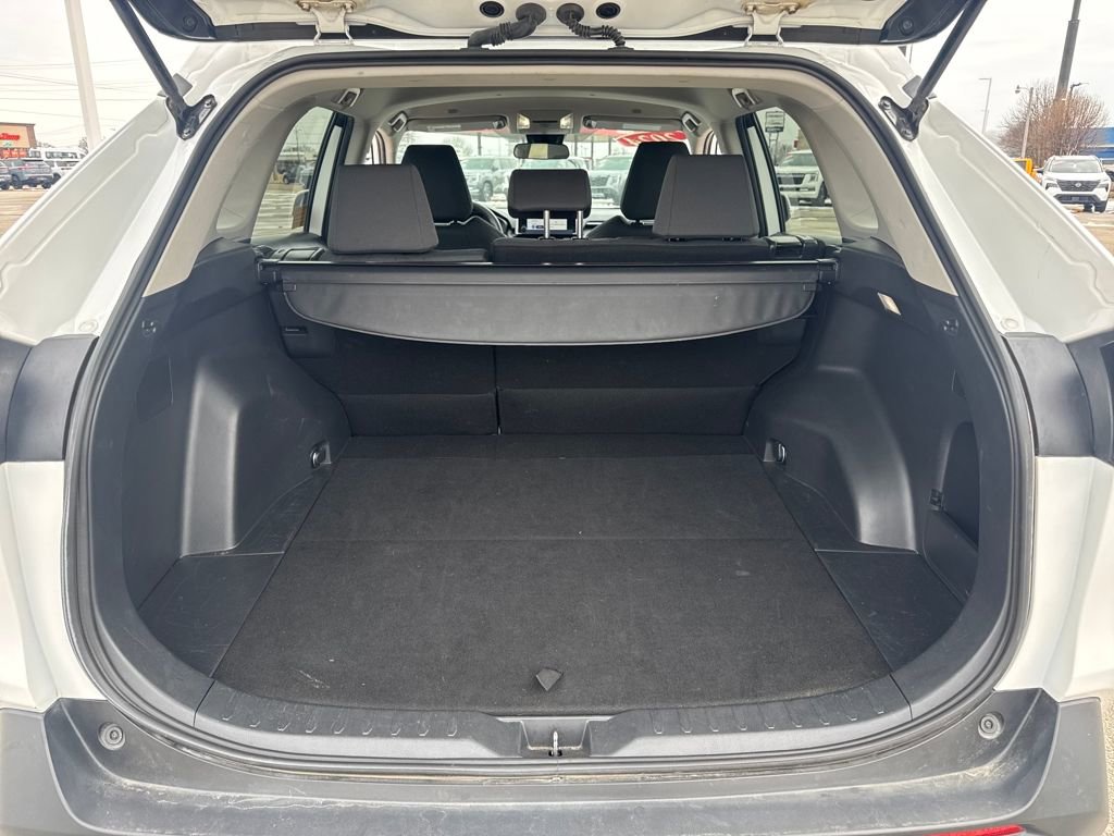 Used 2024 Toyota RAV4 XLE image 7