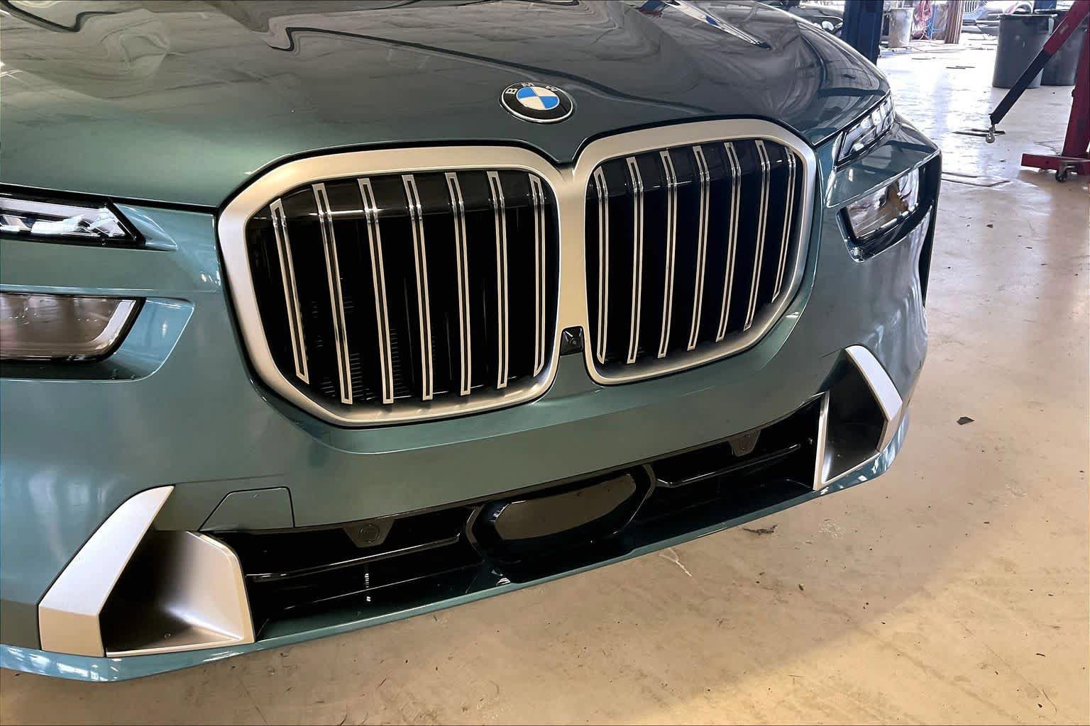 Certified 2025 BMW X7 xDrive40i image 30