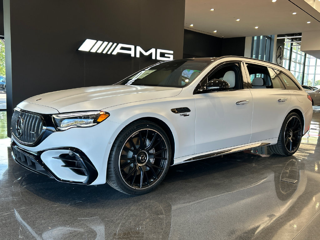 New 2027 Mercedes-Benz E 53 AMG e 4MATIC Wagon image 1