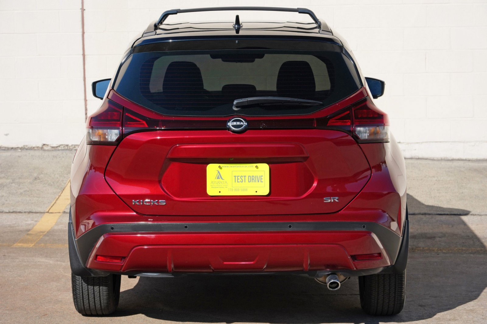 Used 2023 Nissan Kicks SR w/ SR Premium Package FWD image 46
