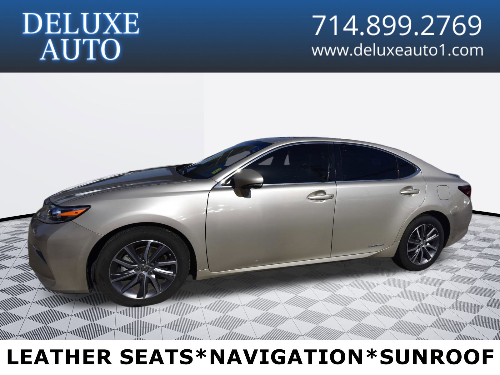 Used 2018 Lexus ES 300h w/ Navigation Package