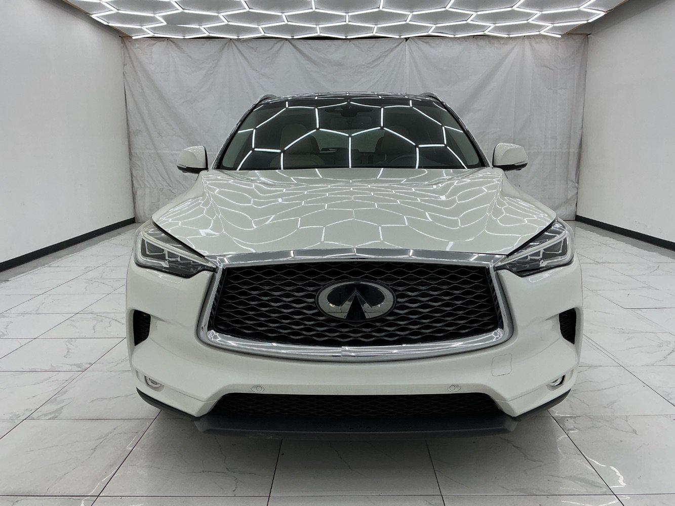 Used 2020 INFINITI QX50 Essential w/ Convenience Package FWD image 5