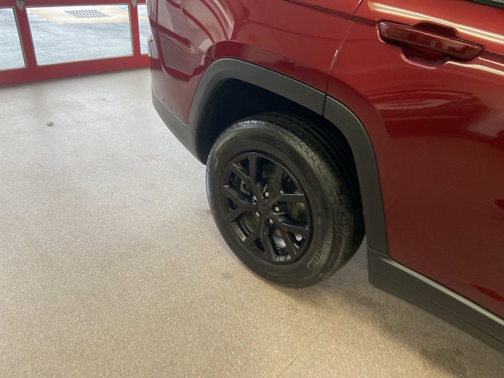 Certified 2023 Jeep Grand Cherokee L Limited w/ Luxury Tech Group II AWD/4WD image 18