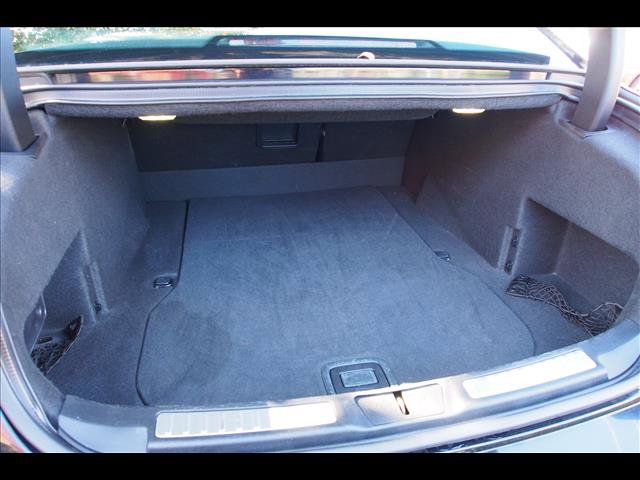 Used 2019 Lincoln Continental Select image 16