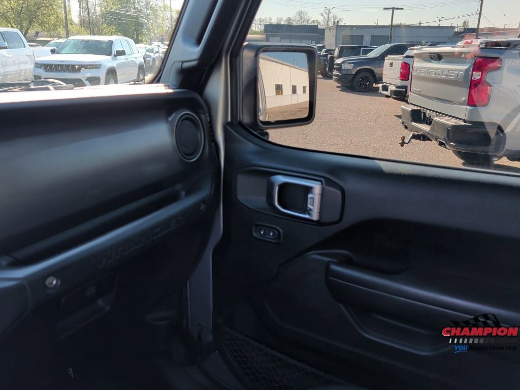 Used 2020 Jeep Wrangler Sport AWD/4WD image 19