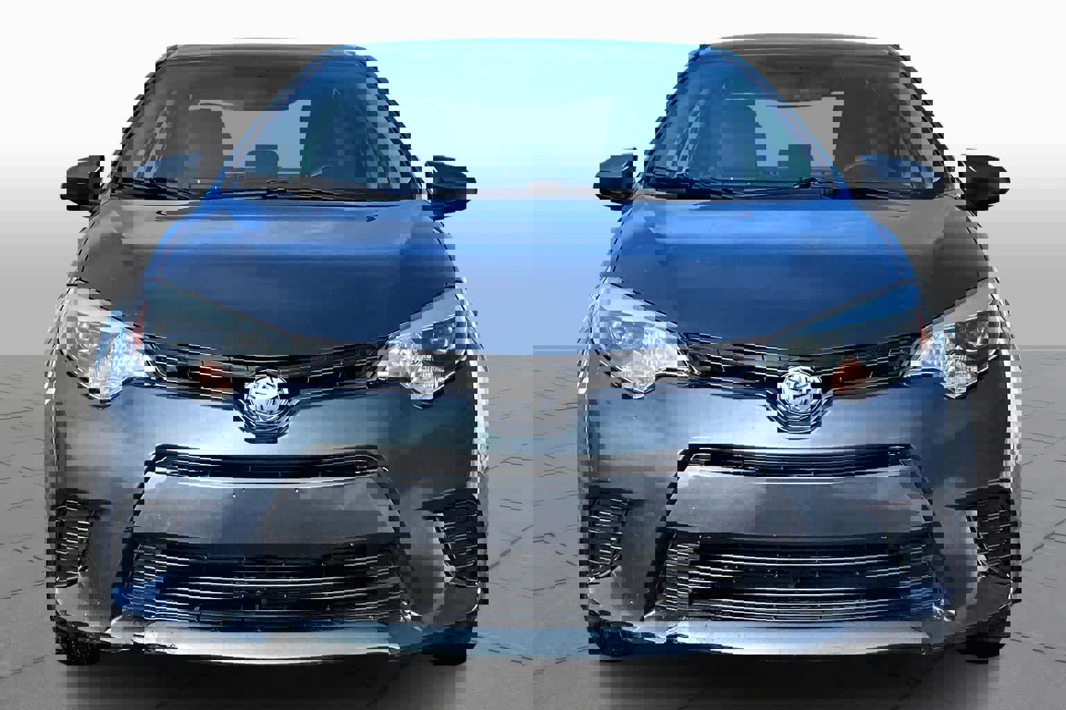 Used 2016 Toyota Corolla LE image 4