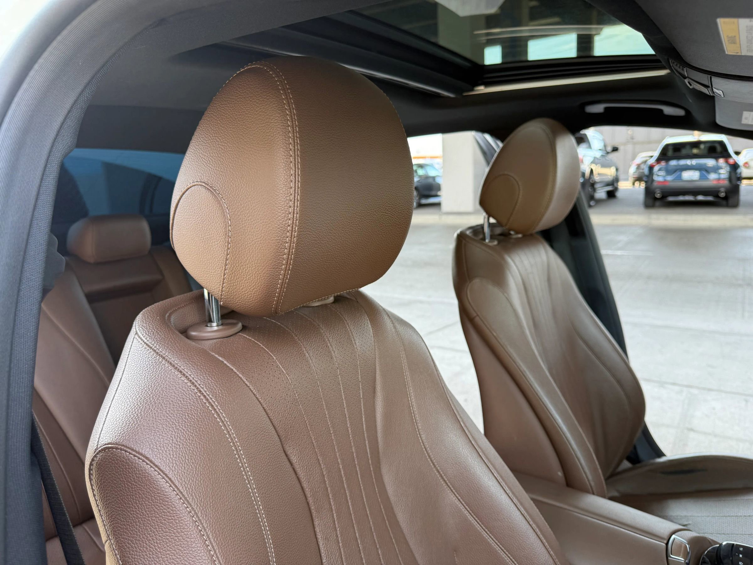 Used 2017 Mercedes-Benz E 300 image 23