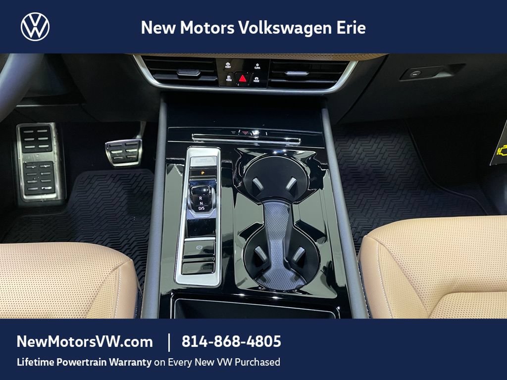 New 2026 Volkswagen Atlas Cross Sport SEL R-Line AWD/4WD image 9