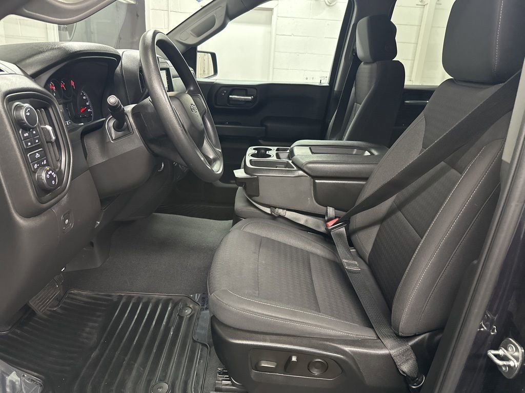 Used 2022 Chevrolet Silverado 1500 Custom Trail Boss AWD/4WD image 18