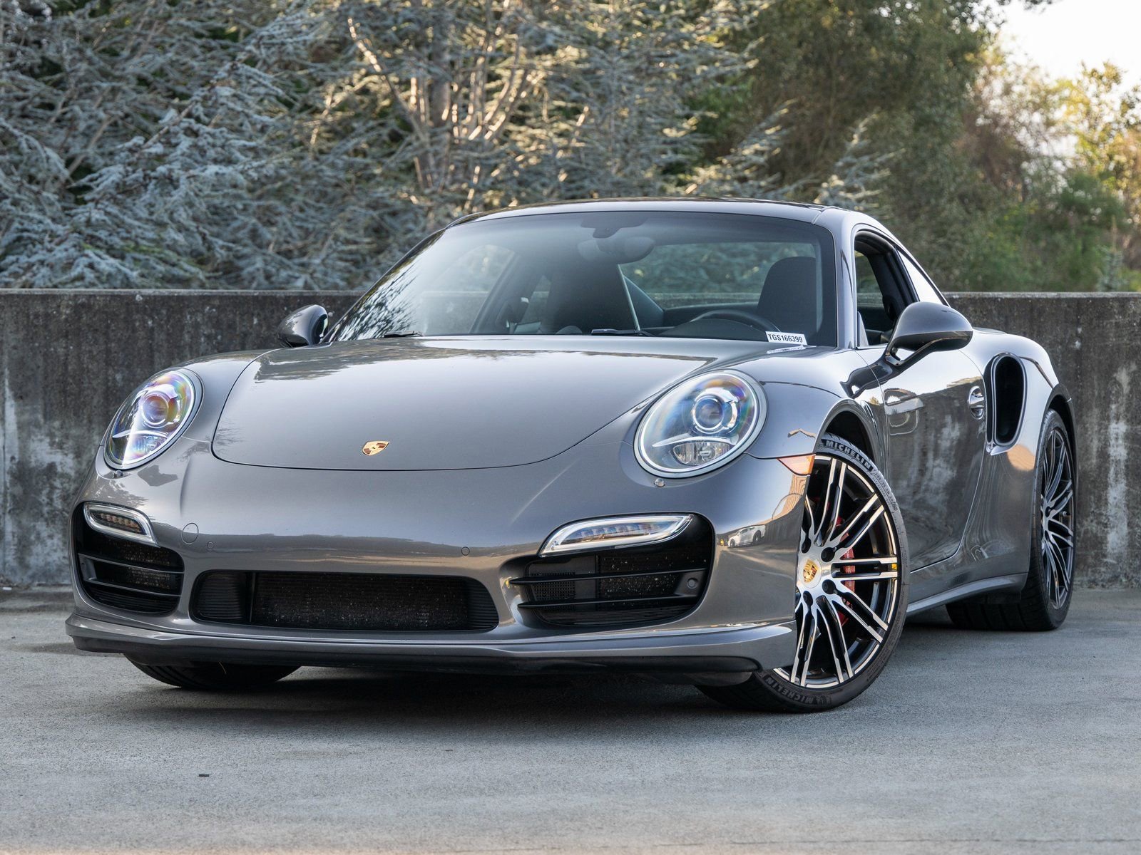 Certified 2016 Porsche 911 Turbo image 1