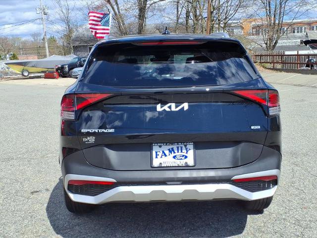 Used 2024 Kia Sportage EX image 5