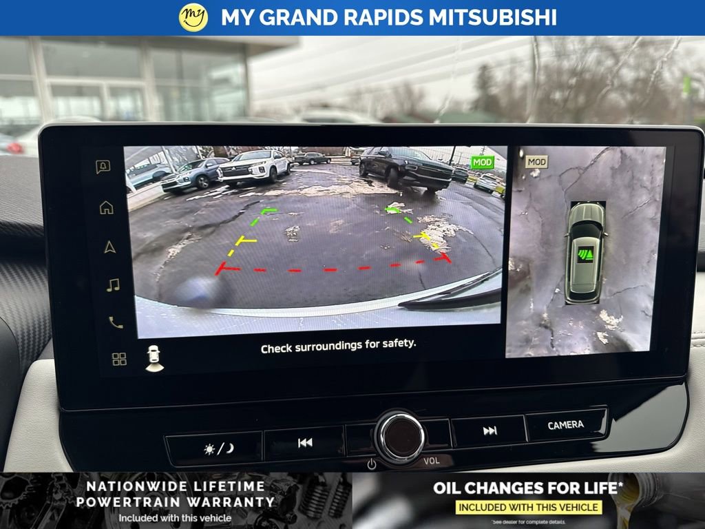 New 2026 Mitsubishi Outlander SE image 25