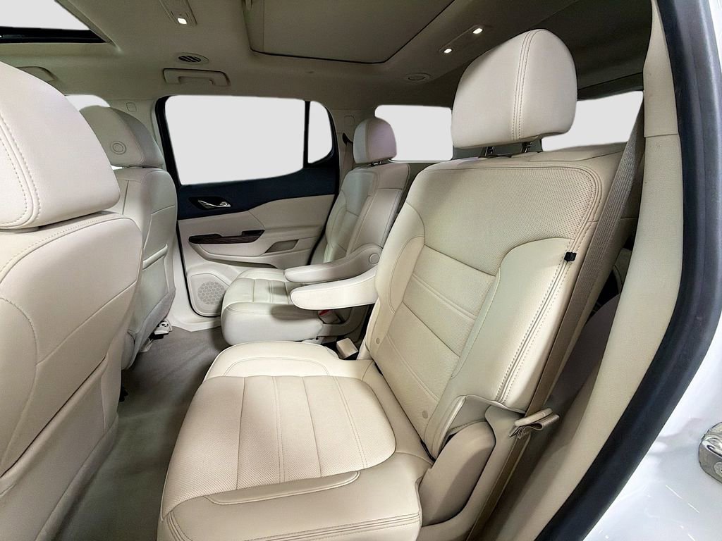 Used 2021 GMC Acadia Denali w/ Denali Ultimate Package image 25