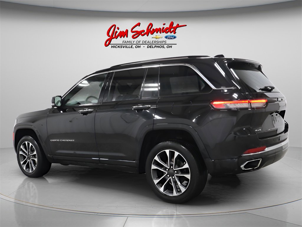 Used 2023 Jeep Grand Cherokee Overland image 4