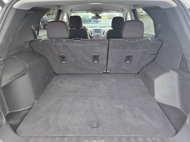 Used 2021 Chevrolet Equinox LT w/ Driver Convenience Package image 15