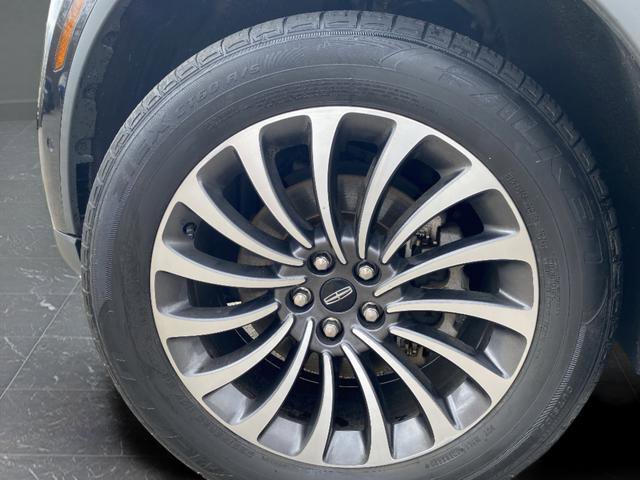 Used 2020 Lincoln Aviator Reserve w/ Equipment Group 201A AWD/4WD image 38
