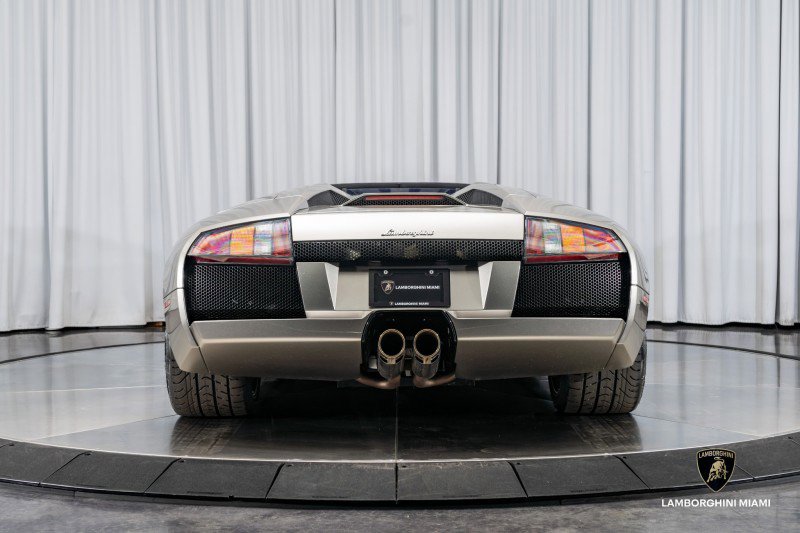 Used 2006 Lamborghini Murcielago Roadster image 26