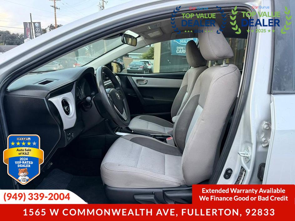 Used 2018 Toyota Corolla LE FWD image 21