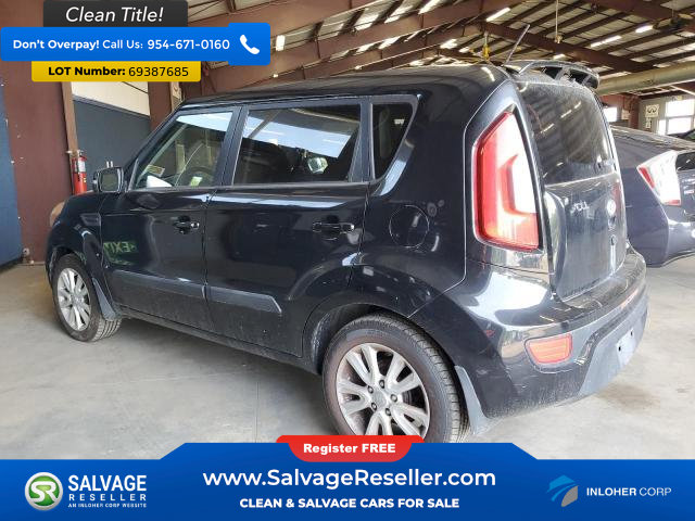 Used 2012 Kia Soul + w/ Audio Pkg image 3