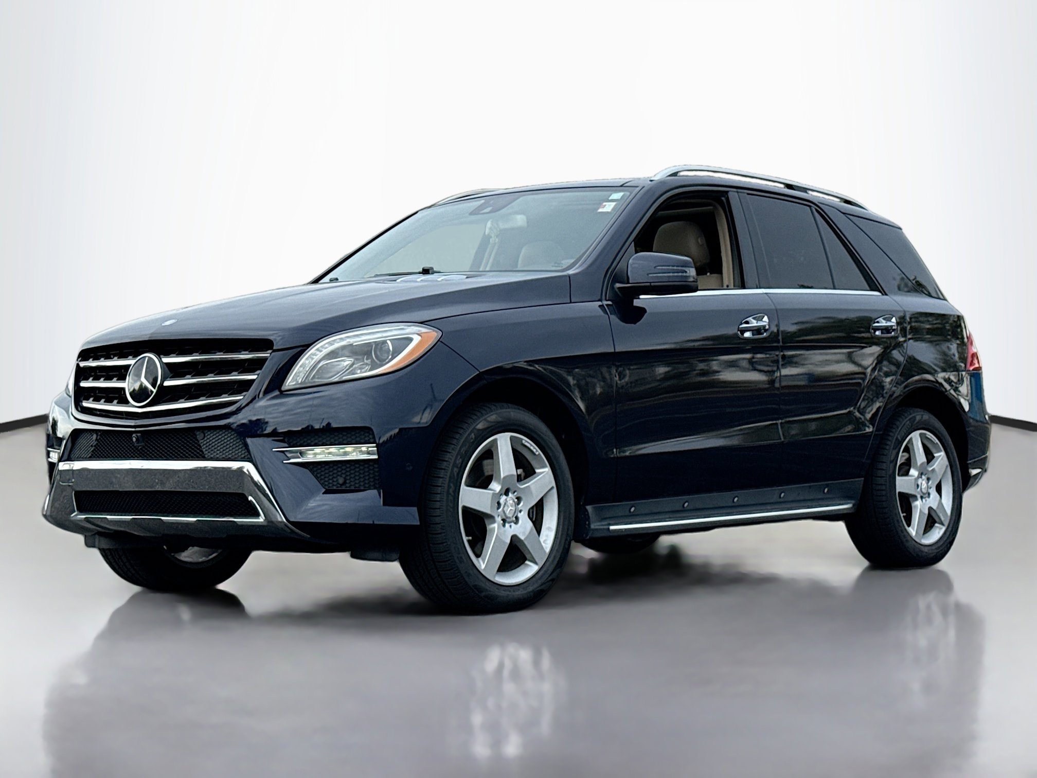 Used 2015 Mercedes-Benz ML 400 4MATIC image 12