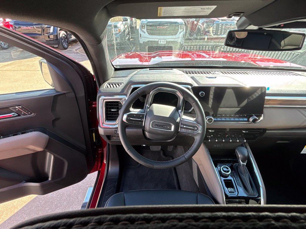 New 2026 GMC Canyon Denali AWD/4WD image 26