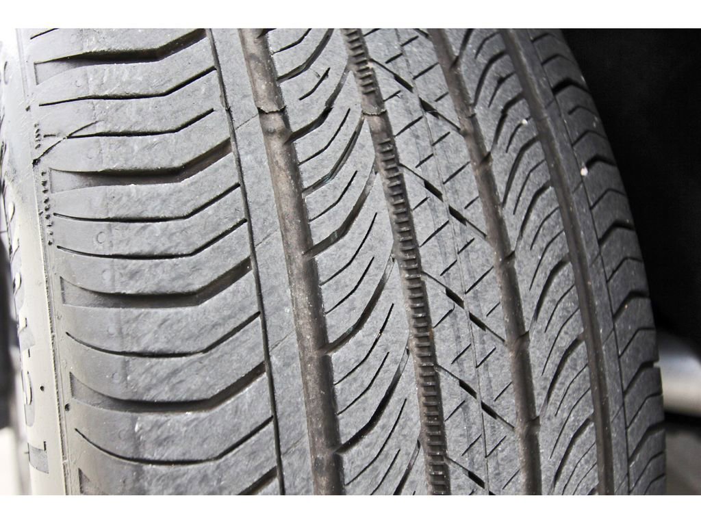 Used 2024 Cadillac XT4 Premium Luxury w/ Active Safety Package image 32