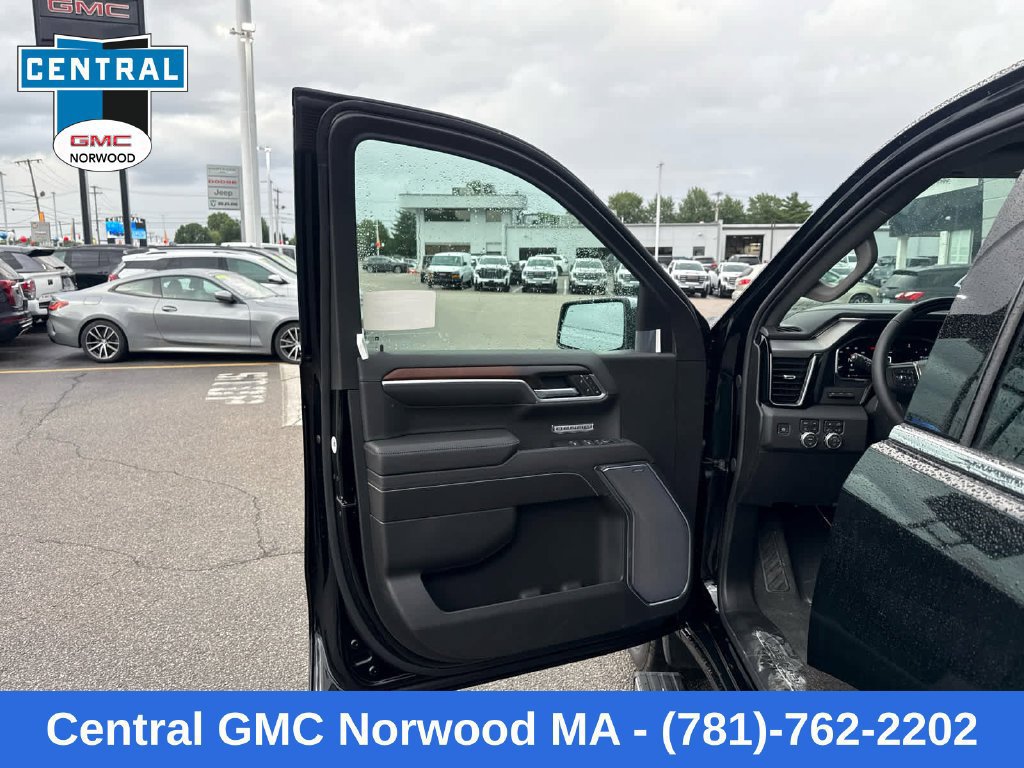 New 2026 GMC Sierra 1500 Denali AWD/4WD image 11