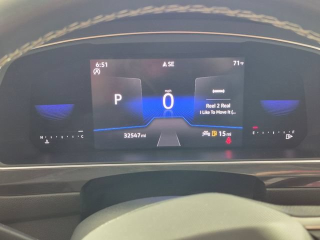 Used 2023 Volkswagen Tiguan SE FWD image 18